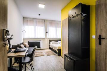 Фото номера Просторный одноместный номер Отели типа «постель и завтрак» Pokoje4you г. Кошалин 5