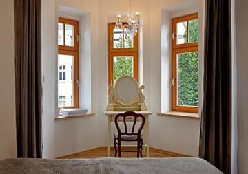 Фото номера Улучшенные апартаменты Апарт-отели Dali Aparthotel г. Кошалин 2